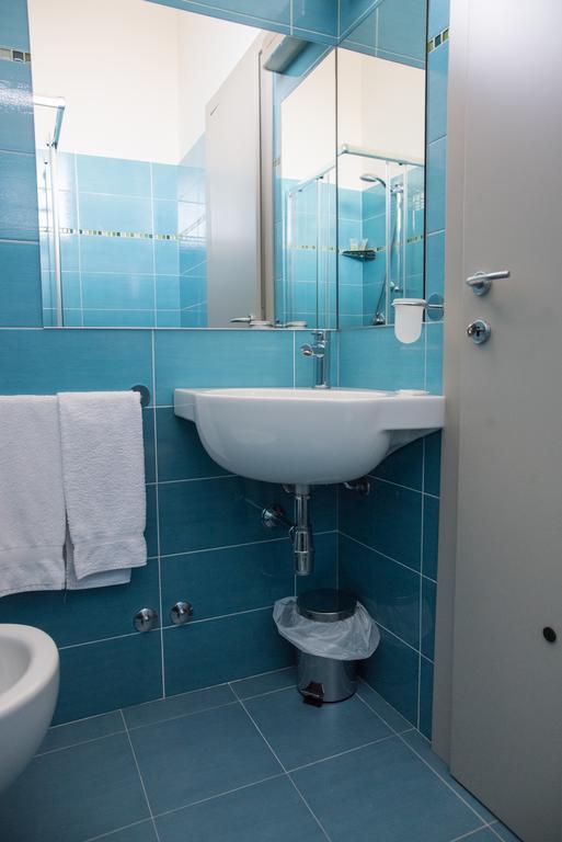 Hotel Mirage Bellaria – Igea Marina Kültér fotó