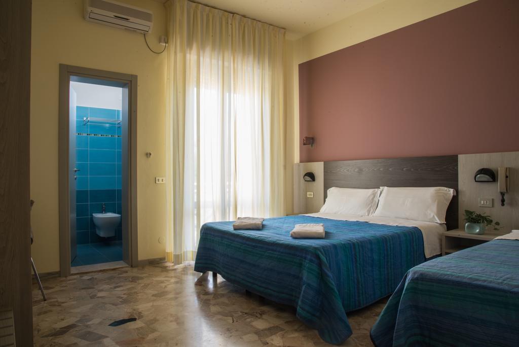 Hotel Mirage Bellaria – Igea Marina Kültér fotó